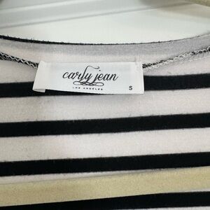 Carly Jean Los Angeles Black and White Striped Short Sleeve Tee